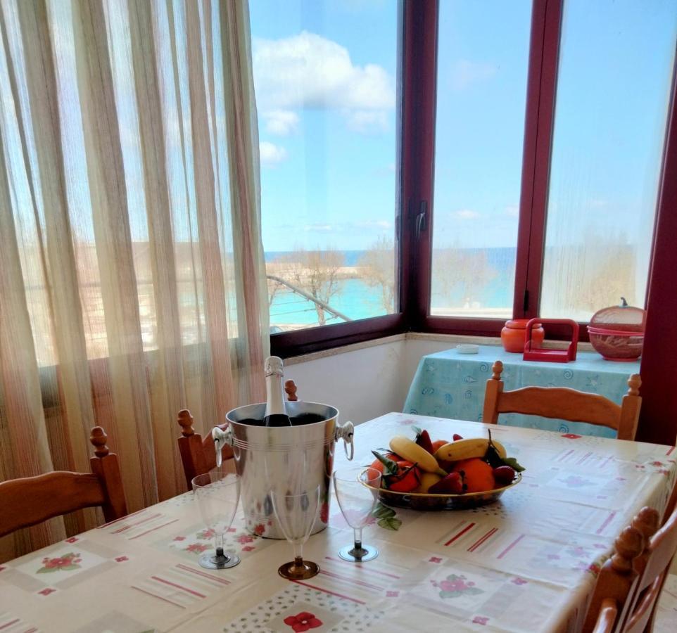 La Veranda Sul Mare Monopoli Exteriér fotografie